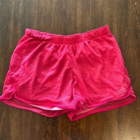 Adidas women’s mesh lined shorts medium super cute excellent condition - Picture 1 of 4